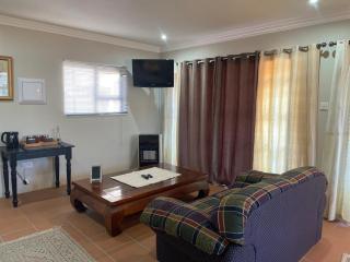 Pringle Studio - Benoni - 4