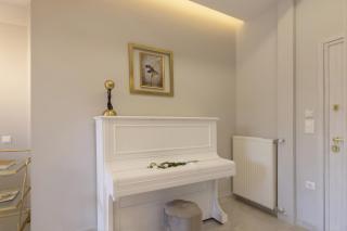 Chrisostomou Square 14 Gold Apartment - 1