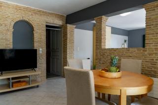 Orama Stone Apartments - Authentic hospitality in a Historical Location, by Zantewize - Città di Zante - 4