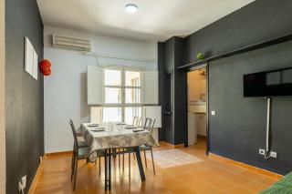 Conde Center Premium Suites, FREE PARKING - Seville - 9