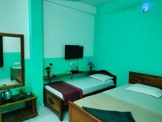 Teja Residency - Alāndurai - 4