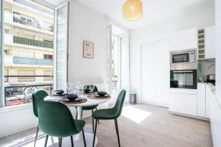 06BZ - Modern apartment in the heart of the port - 8