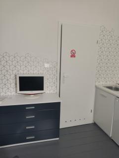 Kawalerka w centrum Leszna. - Leszno - 5