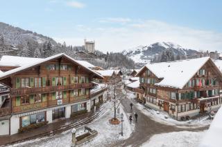 Modern Luxury Duplex In Central Gstaad - 0