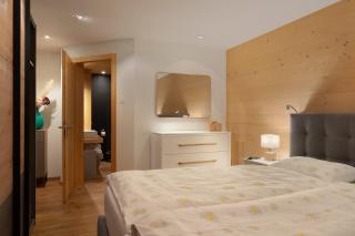 Delightfully Presented Flat with Amazing Views - Gsteig - 1