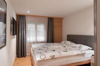 Delightfully Presented Flat with Amazing Views - Gsteig - 2
