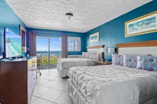 Oceanfront Inn Room #18- Ocean View Balcony - 9