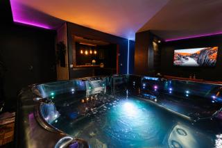 L escale Jacuzzi et Sauna - 3