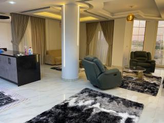 شقة فندقية غرفتين بكمبوند قرب ميدان جهينة - 1