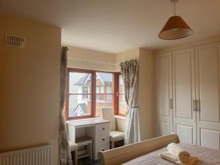 Kilronan 3 bed house on castle grounds - 9
