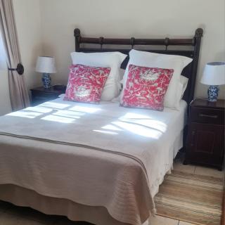 Castelo Sutil Guest House - 2