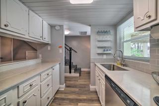 PCB Townhome Walk to Beaches, Resort Amenities! - Panama City Beach - 3