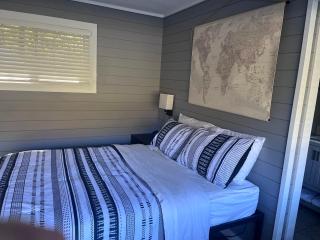 TeePee Room 16-Newly Renovated - Roscommon - 7
