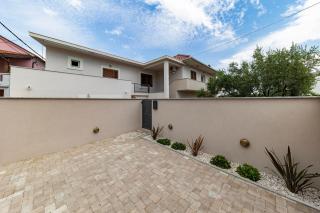 Find Your Haven in Morena Celeste Seaside Puntamika Apartments! - Zadar - 5