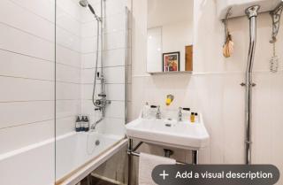 Holyrood Park: Lush & Arty 2 Double Bed Flat - Edinburgh - 4