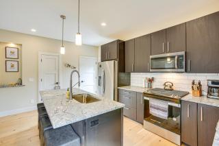 Traverse City Townhome Walk to Boardman Lake! - Traverse City - 3