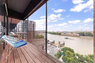 Central London Spectacular riverview two bedroom Luxury designer apartment-AC-Parking-WIFI-2 bathrooms - Londra - 9