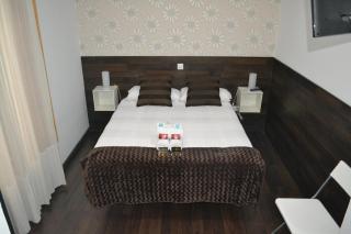 Hostal El Brezo - Madrid - 6
