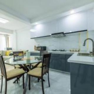 Sophisticated Modern Comfort Apartments - Nairobi - 3