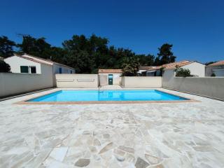 Maisonnette à Chaucre en résidence avec piscine collective - 7