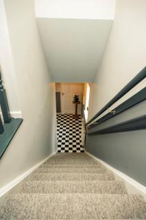 Stylish 2-Bedroom Home Perfect for Families and Couples - 1