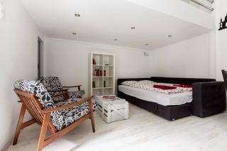 Black&White Apartment - 2