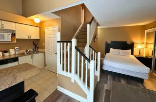 Mountain Loft Suite with Pool and Hot Tub - Blue Mountains - 8