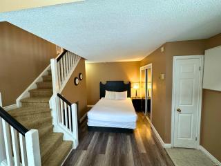 Mountain Loft Suite with Pool and Hot Tub - Blue Mountains - 7