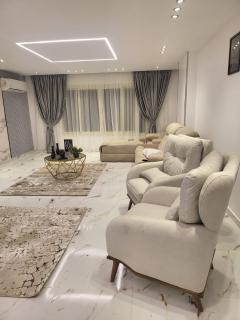شقة فندقية للإيجار - Cairo - 3