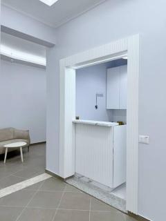 AEM 1 Bedroom Apartment Apt #9 - Golem - 8