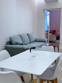 AEM 1 Bedroom Apartment Apt #9 - Golem - 3