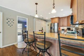 Heated Pool House 14 PPL Stunning Pool Table - Brandon - 8