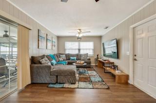 Heated Pool House 14 PPL Stunning Pool Table - Brandon - 5