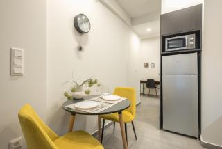 Home In Athens - Atene - 4