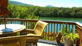 Cute And Comfy Cabin - Huddleston - 9