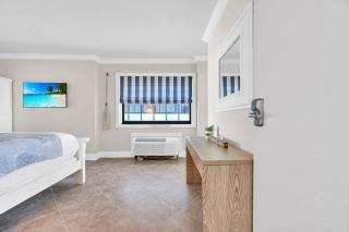 Couples Retreat On The Ocean Wwasher And Dryer! - Myrtle Beach - 3