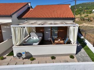 House Ivana with jacuzzi - Kruševo - 6