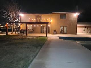 7 Bed Pool House - Las Vegas - 1