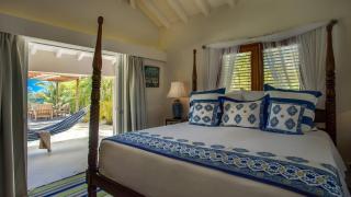 Ideally Located Villa with Indonesian Artworks - Saint Barthelemy - 8