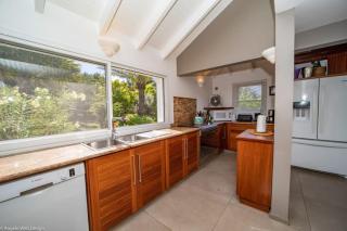 Heavenly Peaceful Villa with Spacious Living Area - Petit Cul de Sac - 7