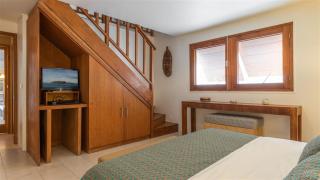 Asian inspired villa in a lush vegetation - 3