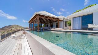 Villa Designed with Traditional Wooden Floors - Saint Barthelemy - 9