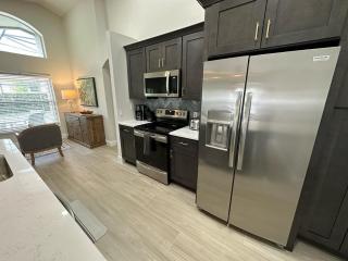 South Facing Pool Villa Spa Remodeled Floor to Ceiling Southern Dunes - Haines City - 3