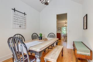 Black Mountain Hideaway with Hot Tub and Pool Table! - Black Mountain - 5