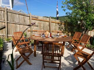 April Cottage - 5