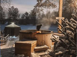 Aurora Igloo with Private Hot Tub by Invisible Forest Lodge - Rovaniemi - 6