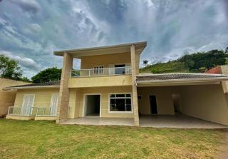 Aluga-se casa para Temporada - Águas de Lindóia - 0