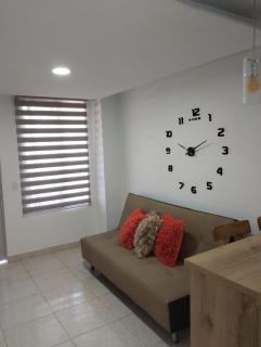 Hermoso aparta estudio en Medellin - 9