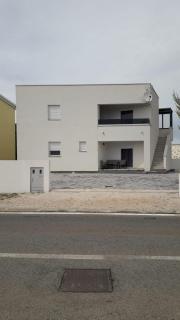 B&L Apartments - Vir - 9