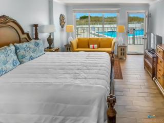 Cozy Studio Beachfront Condo - Romantic Getaway! - Fort Walton Beach - 0